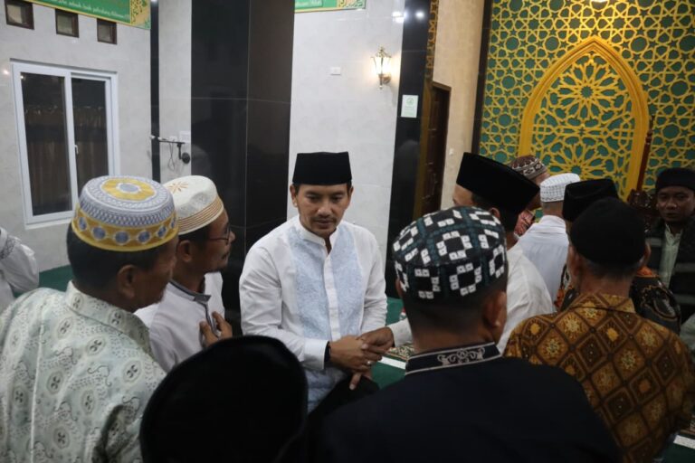 8b32c113-ad72-4855-8a7b-01a25d110be3